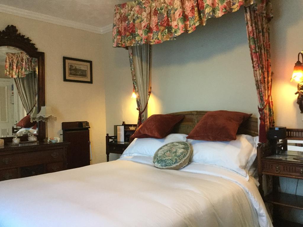 Nottingham Lodge