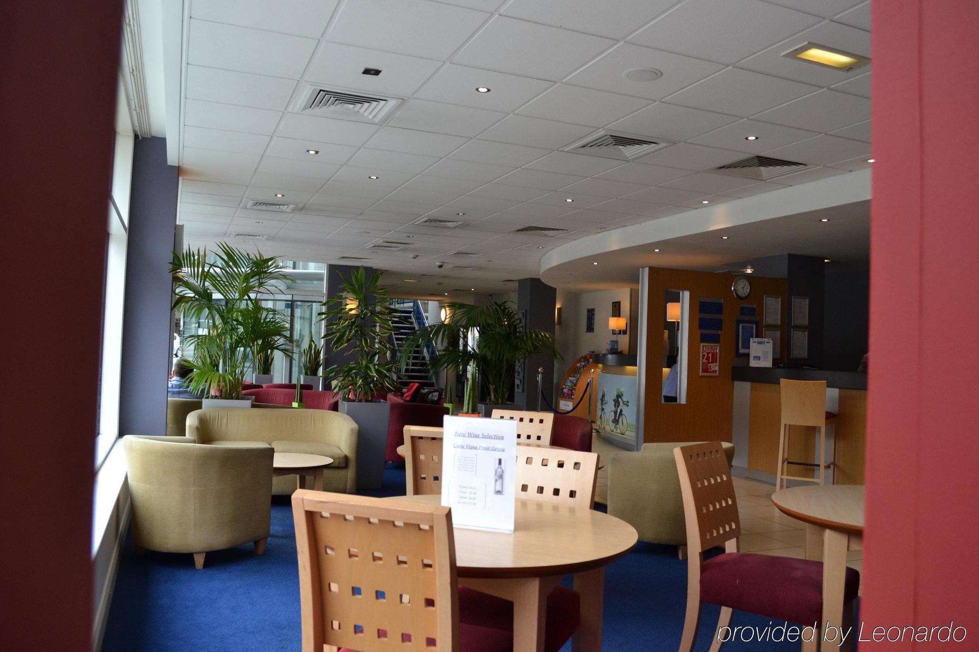 Premier Hotel 3*
