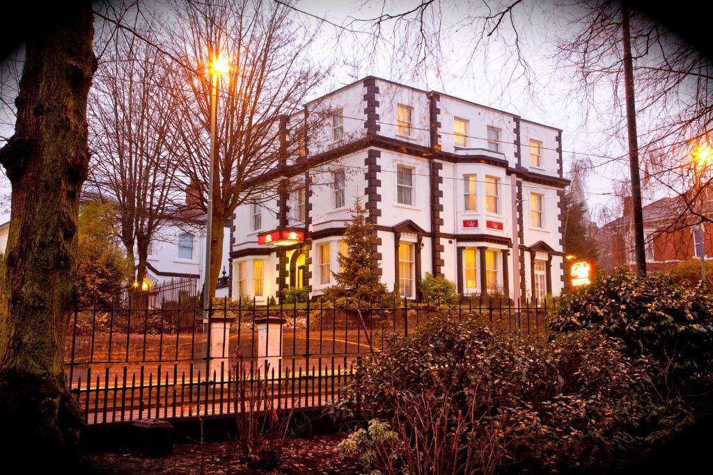 Park Hotel 3*