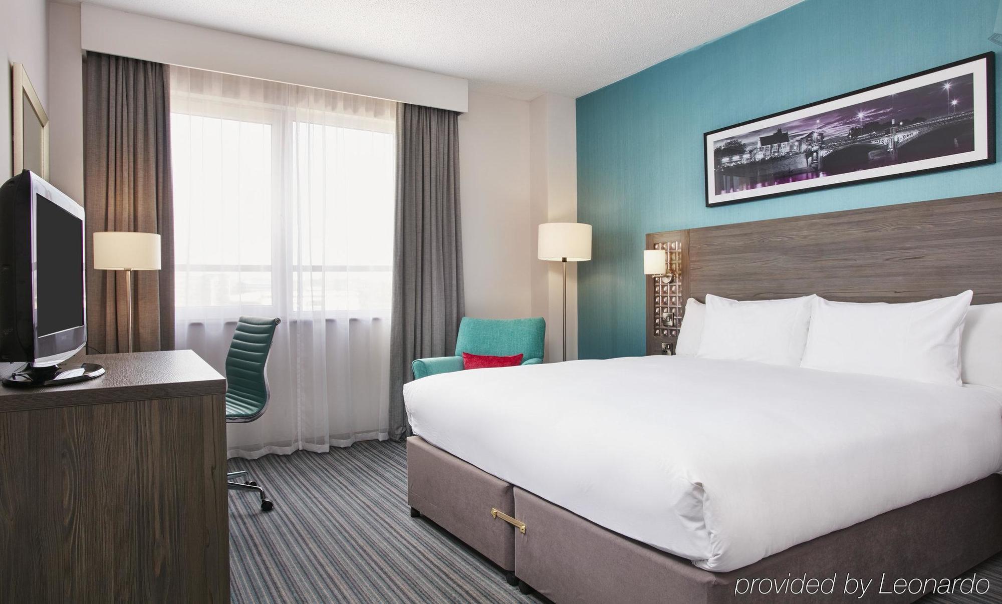 Leonardo Hotel 4*