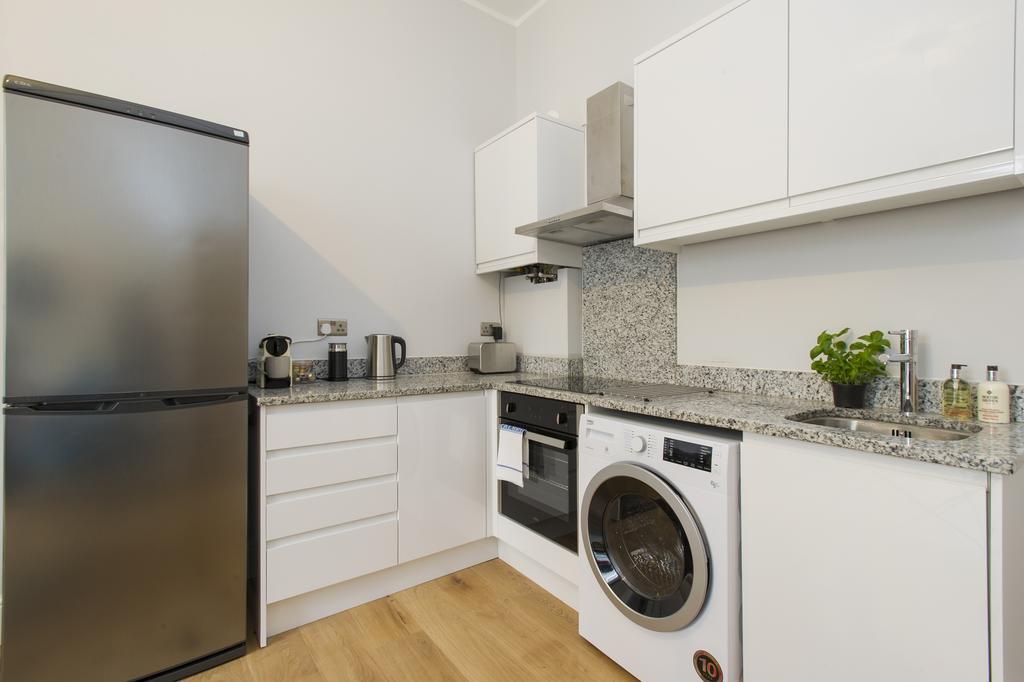 Market Street Apartments: Modern Centre Living With Wi-fi * Nottingham