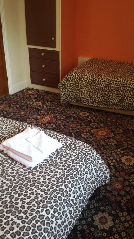 Paramount Guest house 3*