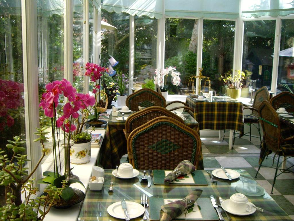 Nottingham Lodge Acomodação com café da manhã 