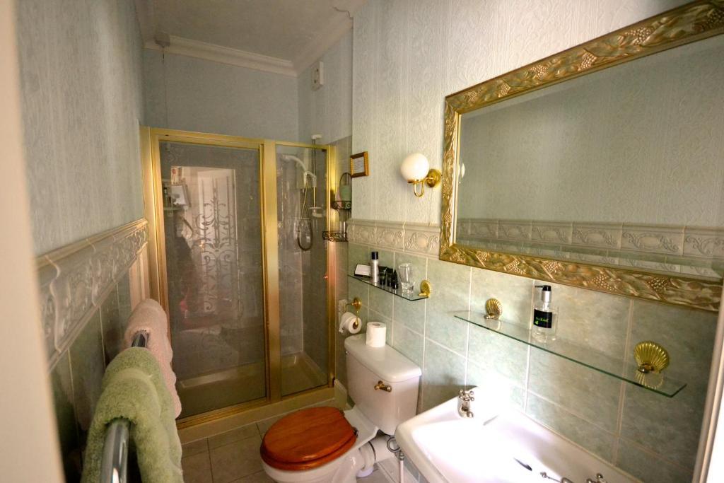 Nottingham Lodge 4*