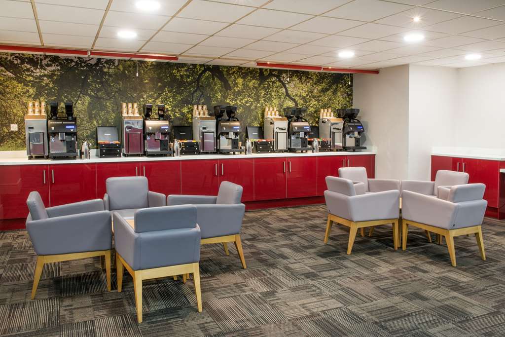 The Orchard Hotel 4*