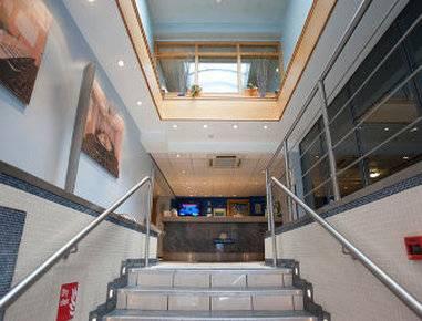 Western Centre 4*