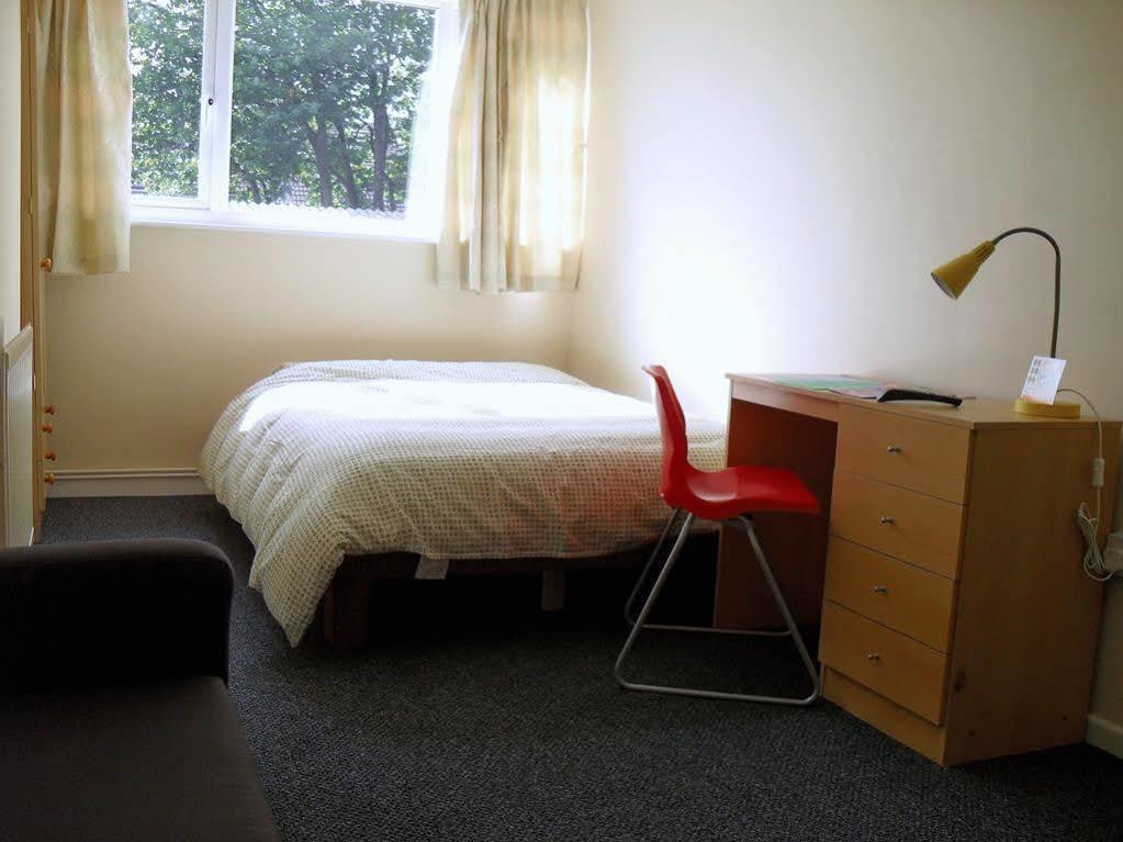 Hostel Igloo Backpackers & Annexe