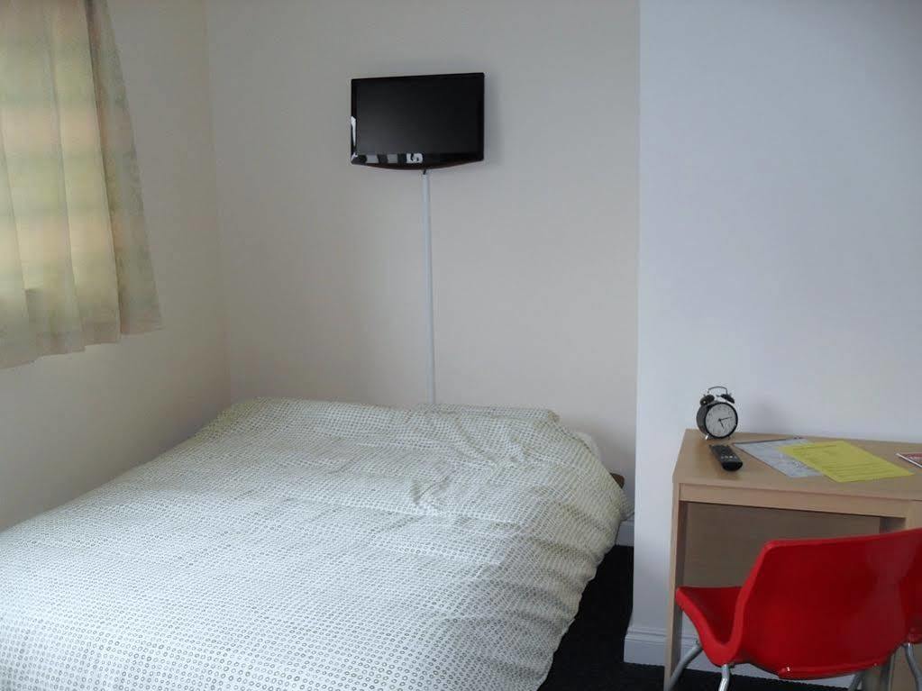 Igloo Backpackers & Annexe *