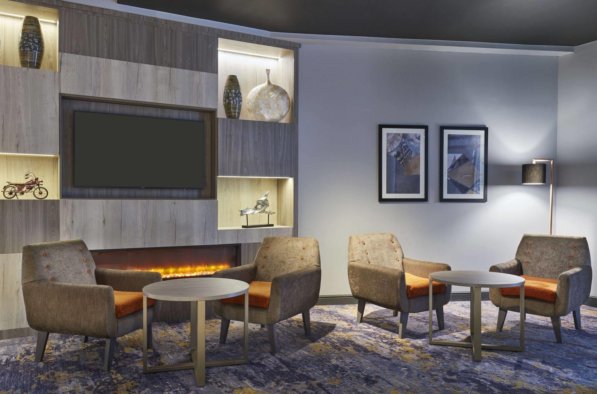 Hotel Leonardo