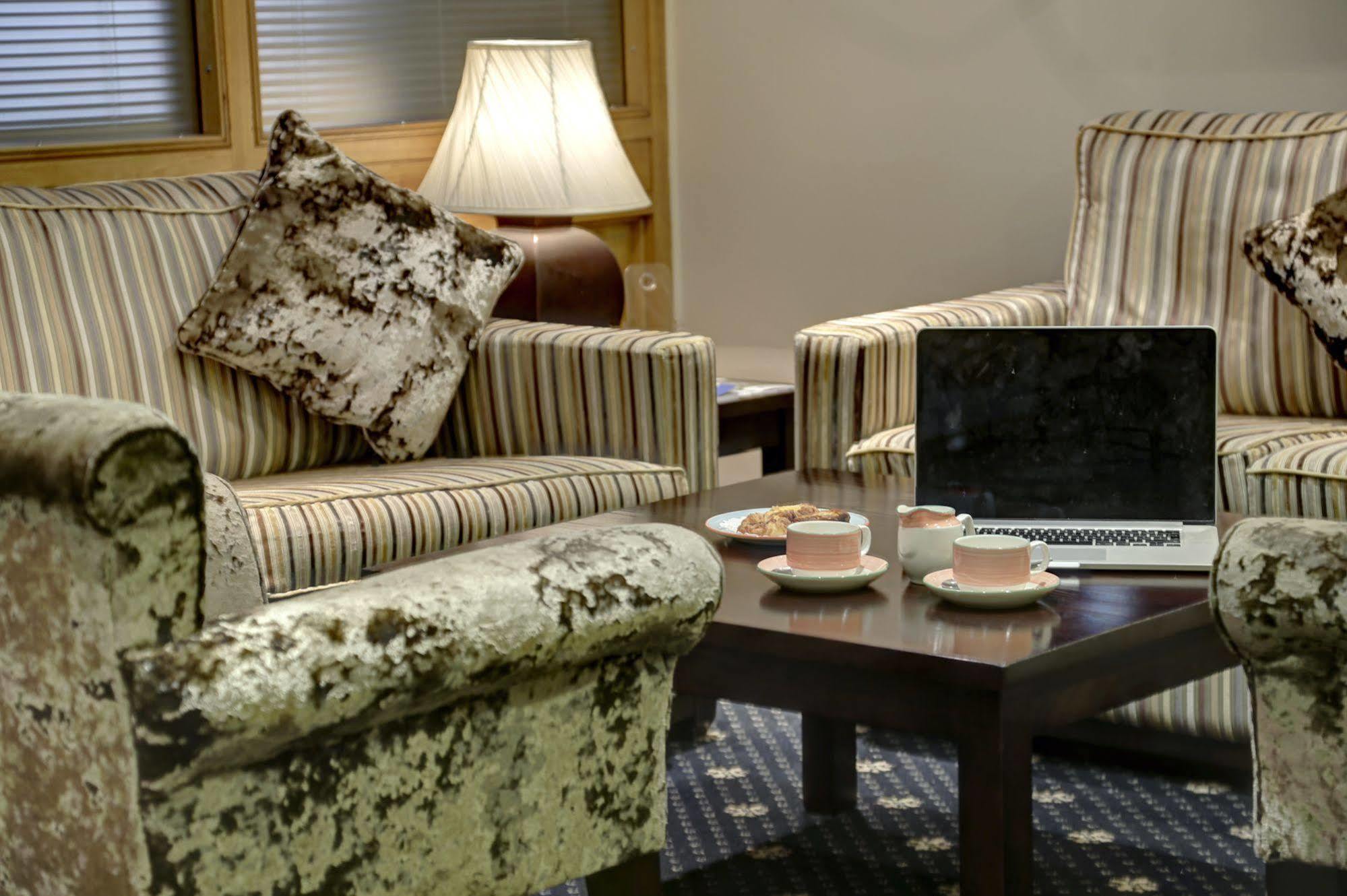 Hotel Western Centre 4*