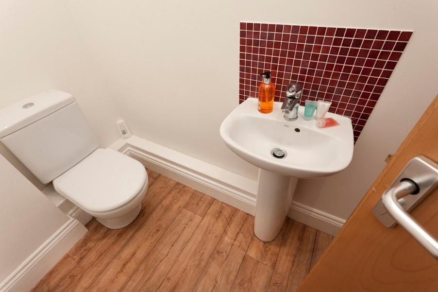 Lace Market Apartments: Apartment *