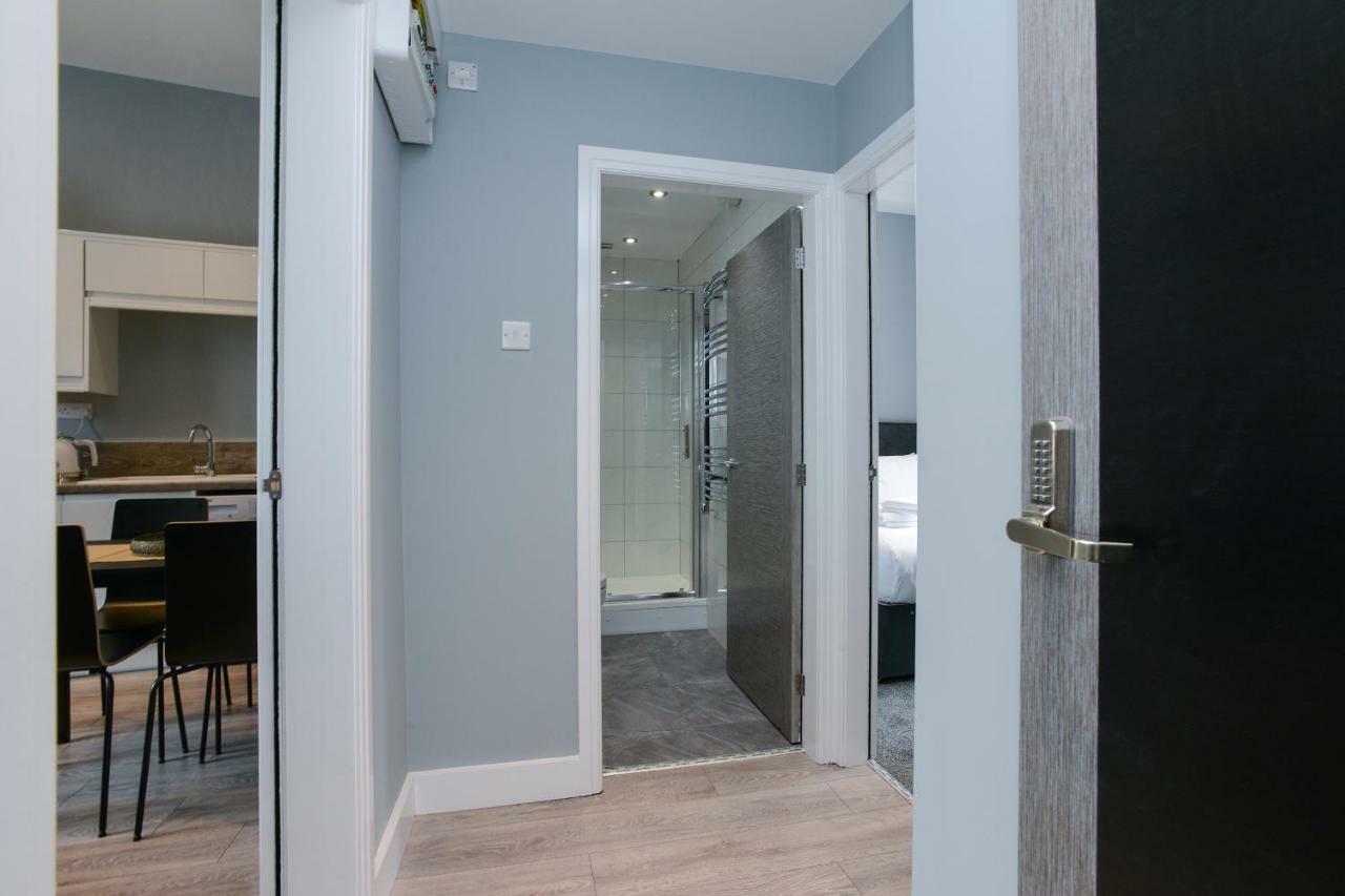 Arena - Stylish And Homely By The Ice Arena With Parking Apartment *