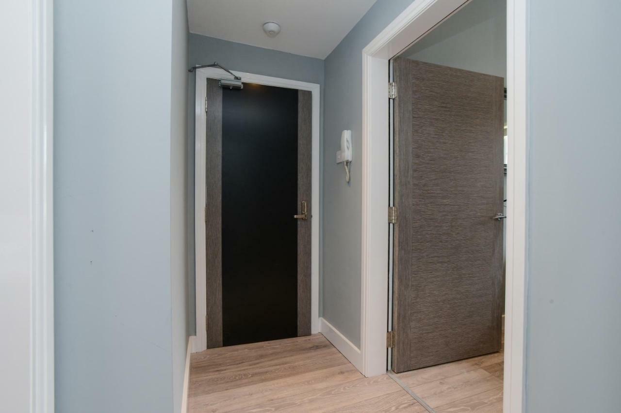 Apartment Arena - Stylish And Homely By The Ice Arena With Parking *