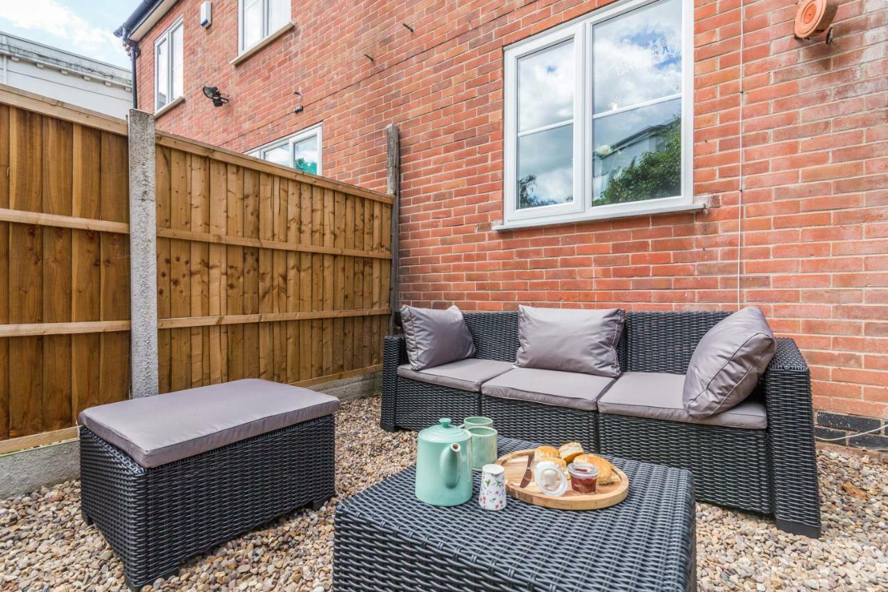 De Luxe Short Stays-mapperley House