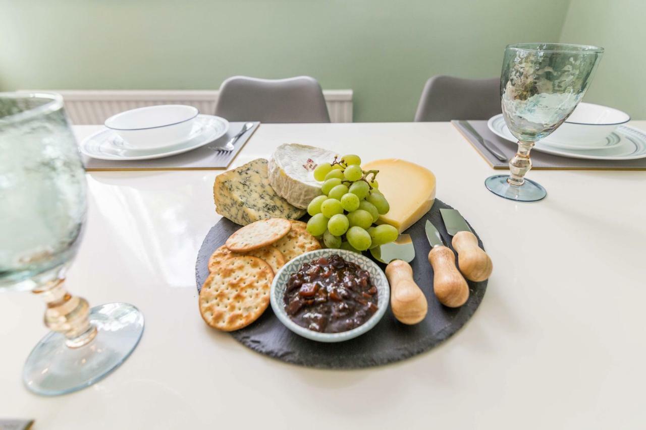 De Luxe Short Stays-mapperley House Apartment Nottingham