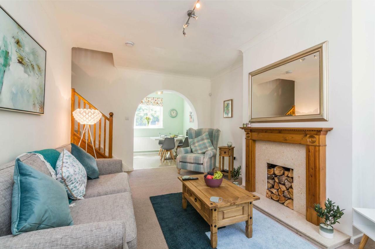 De Luxe Short Stays-mapperley House Apartment *