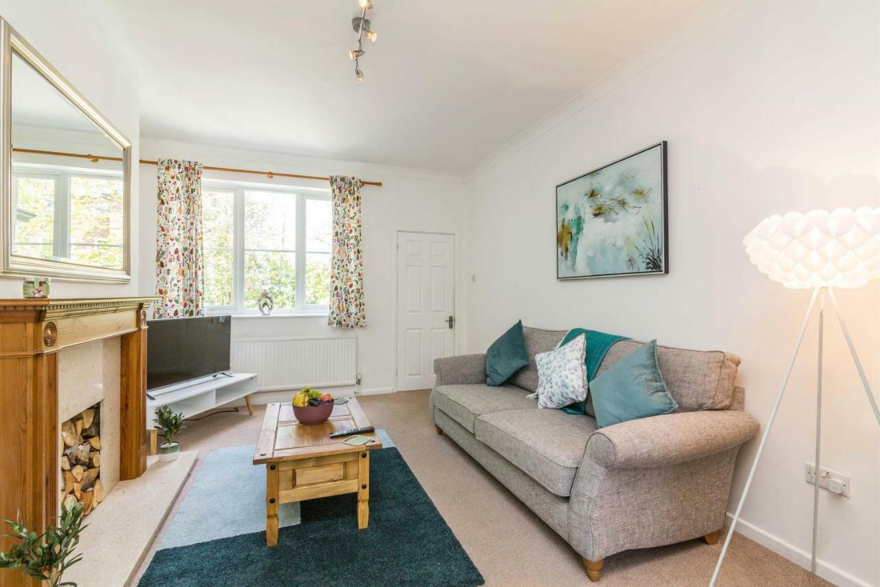 De Luxe Short Stays-mapperley House Apartment *