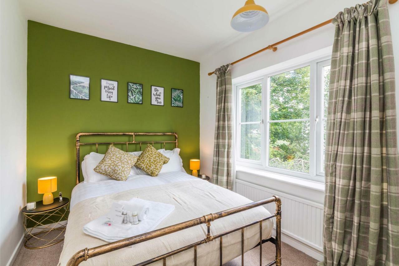 De Luxe Short Stays-mapperley House