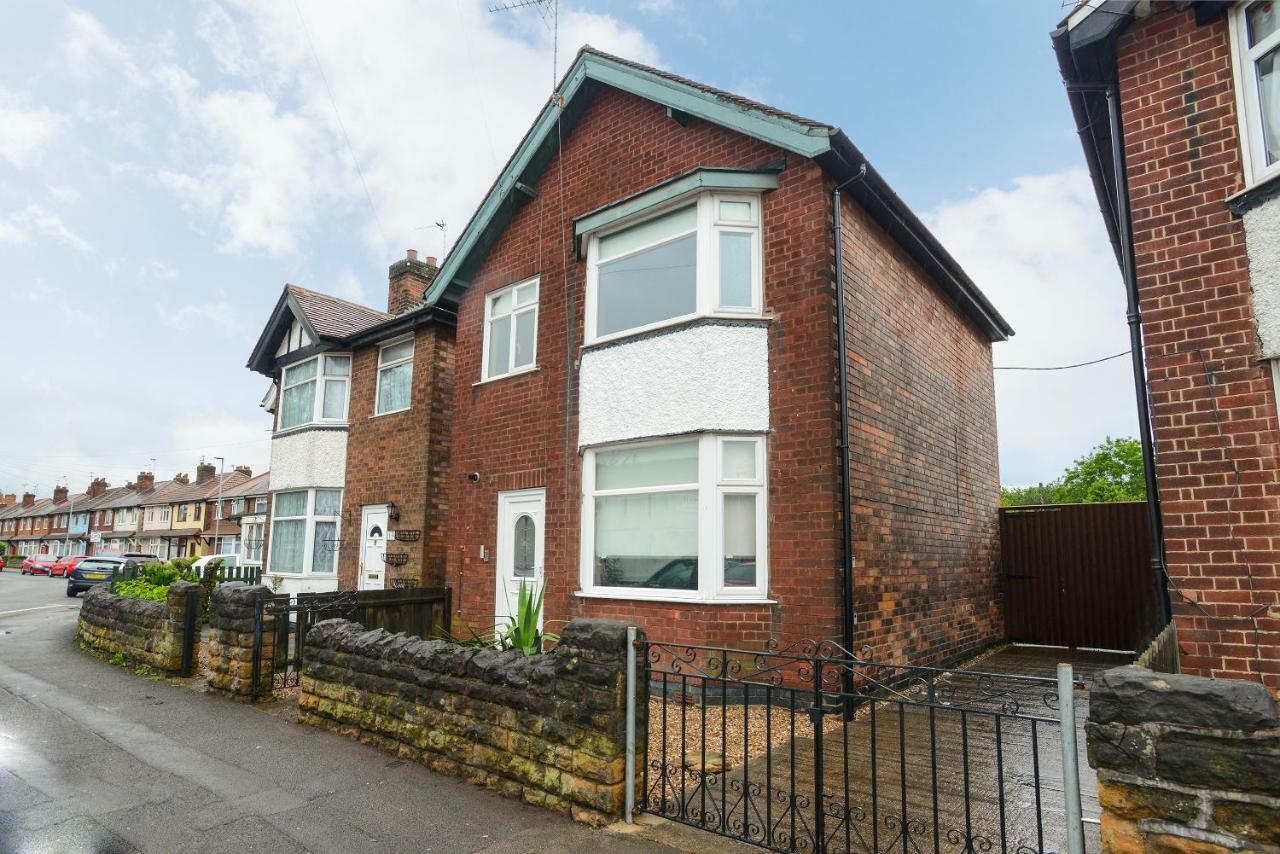 Holiday home Cosy House In The Heart Of Beeston With Free Parking And Wifi