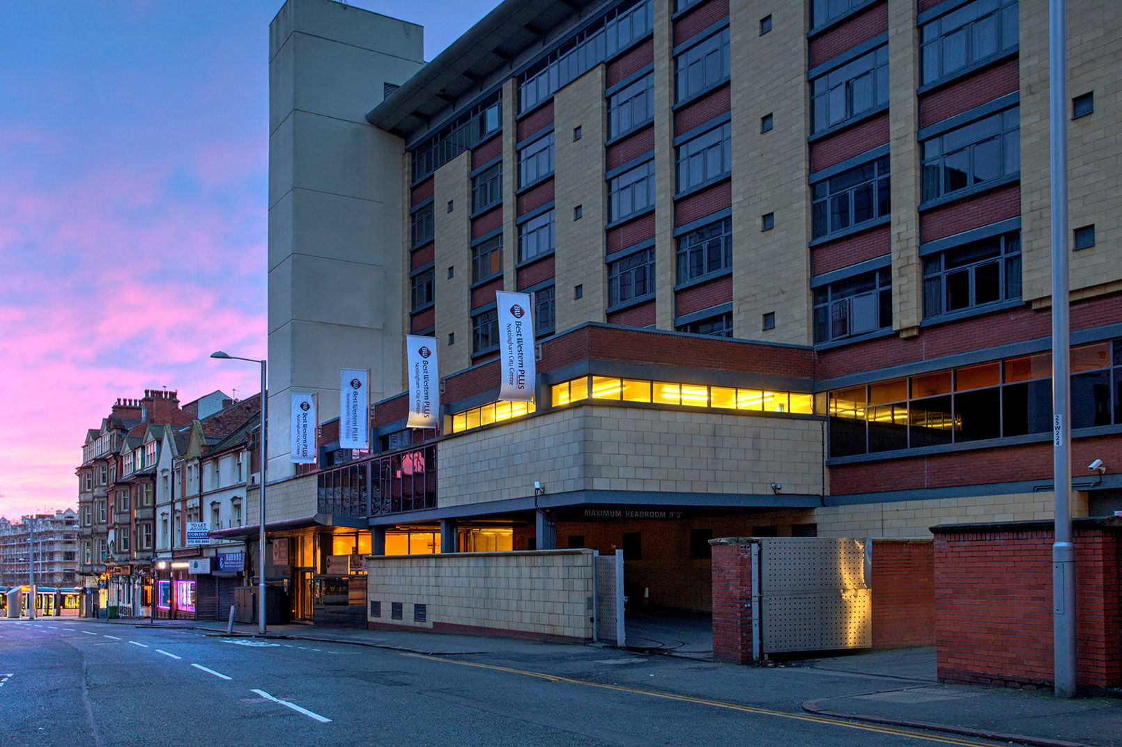 Western Centre Hotel 4*