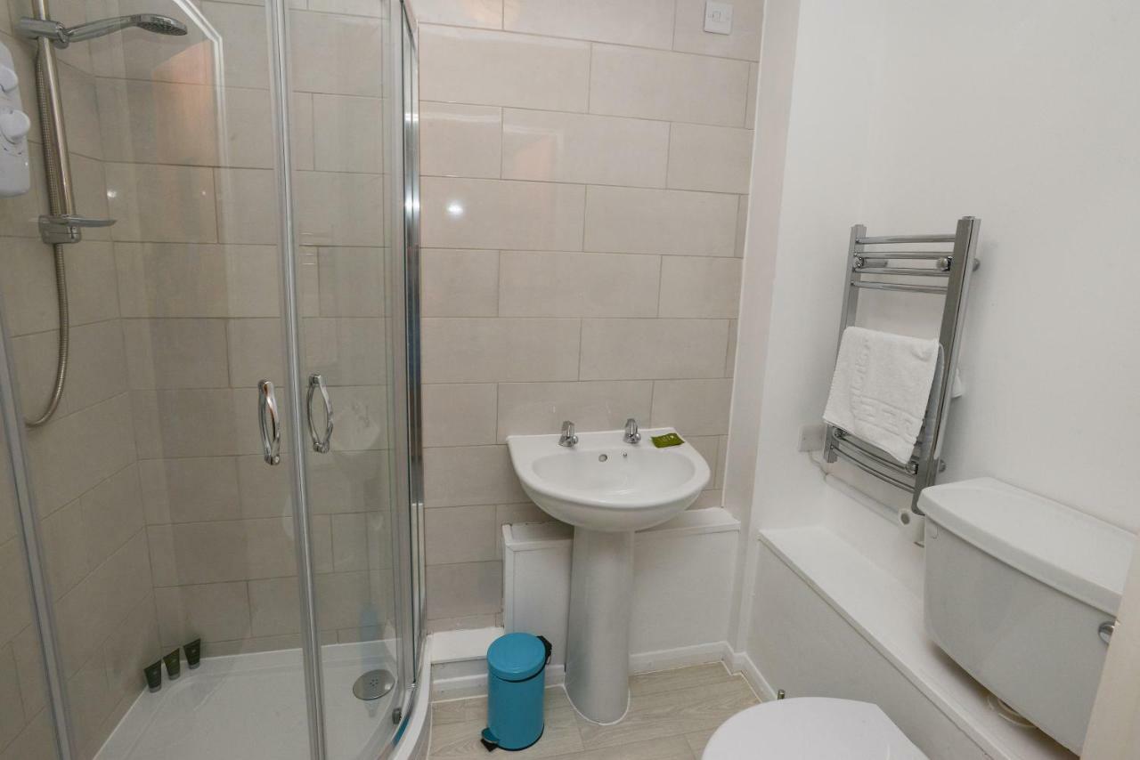 Brook Court - Edge Modern 2bed *