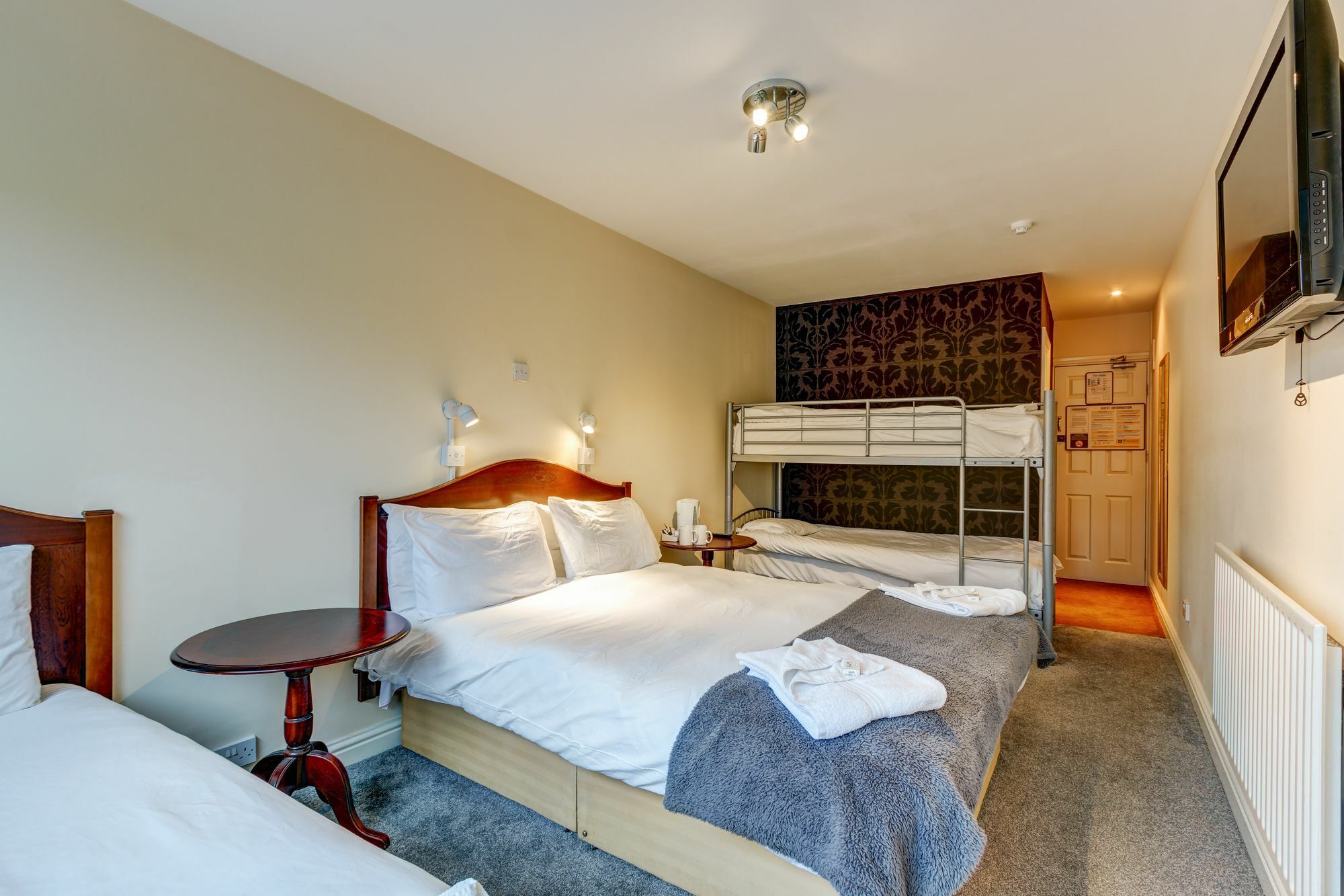 The Commodore Guest house Nottingham