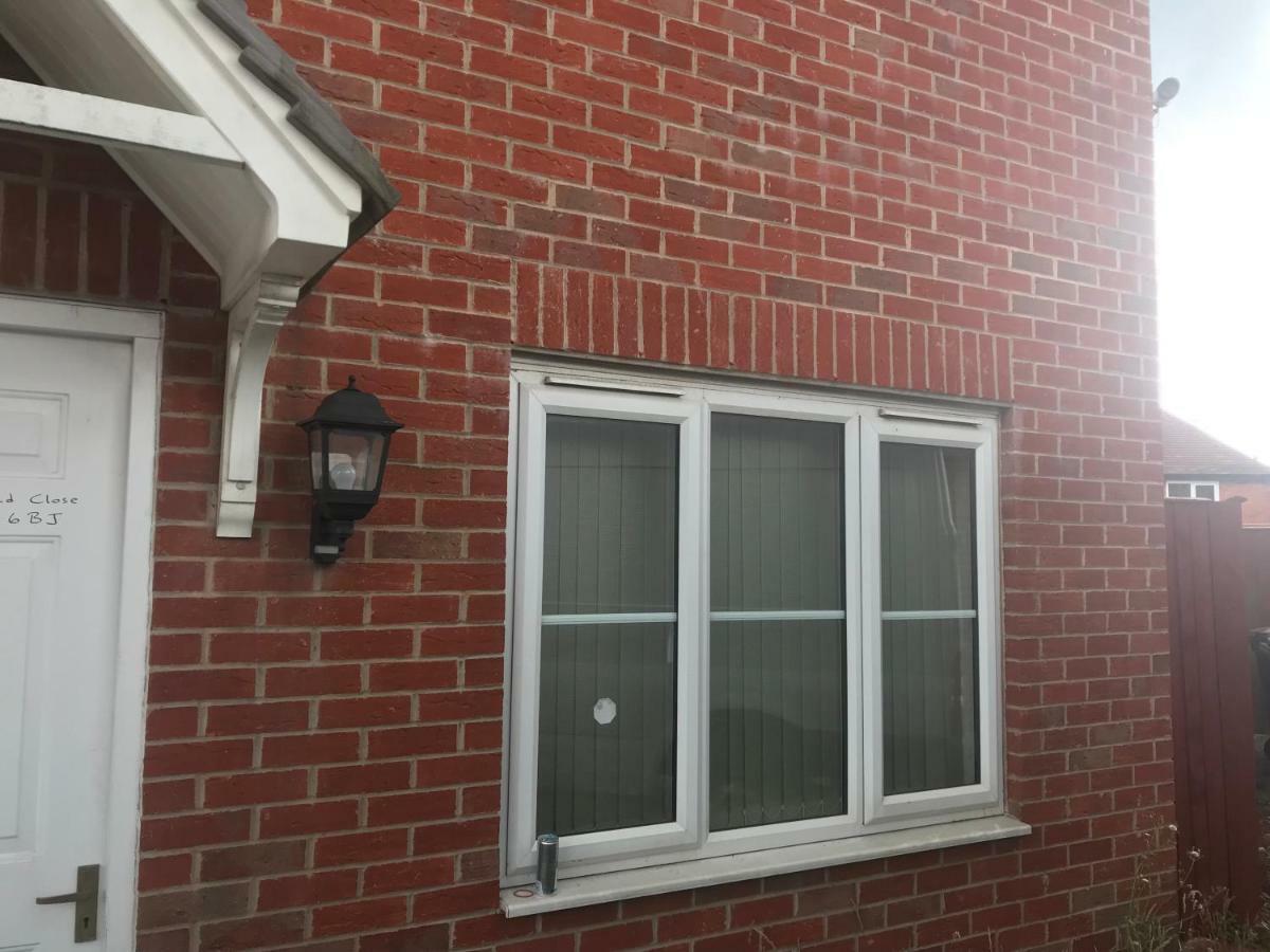 House Shared, New Build 36 3bedrooms *