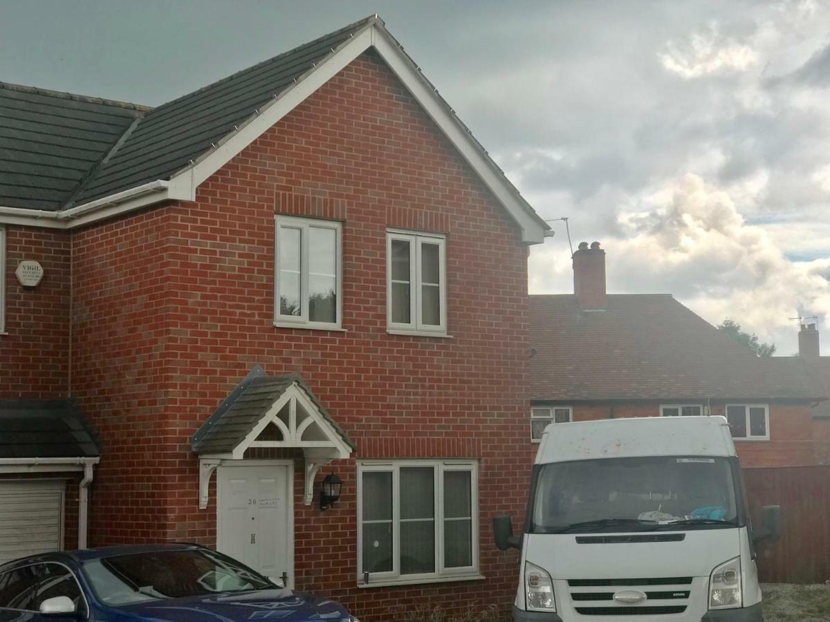 House Shared, New Build 36 3bedrooms Homestay