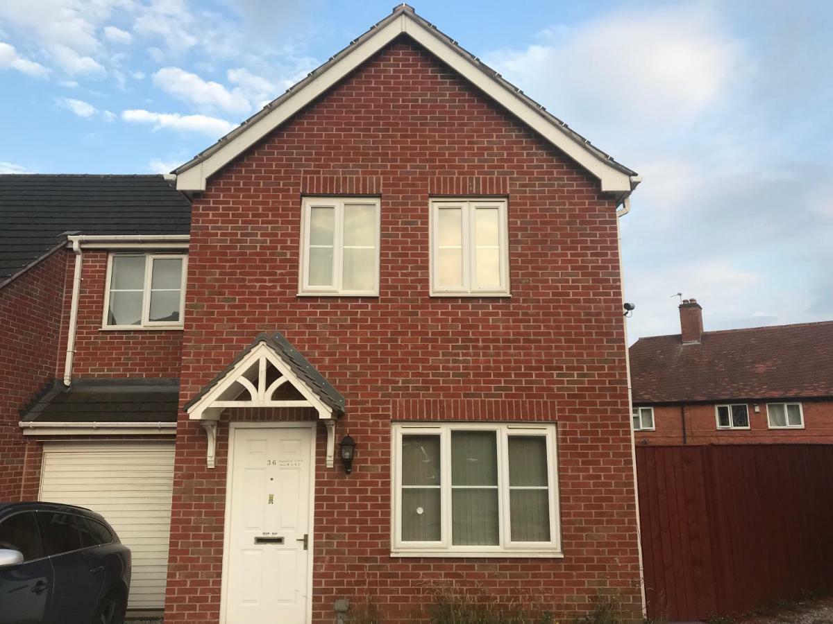 House Shared, New Build 36 3bedrooms