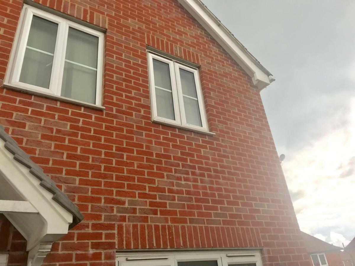House Shared, New Build 36 3bedrooms