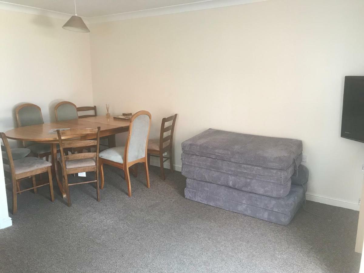 House Shared, New Build 29 3bedrooms Pousada