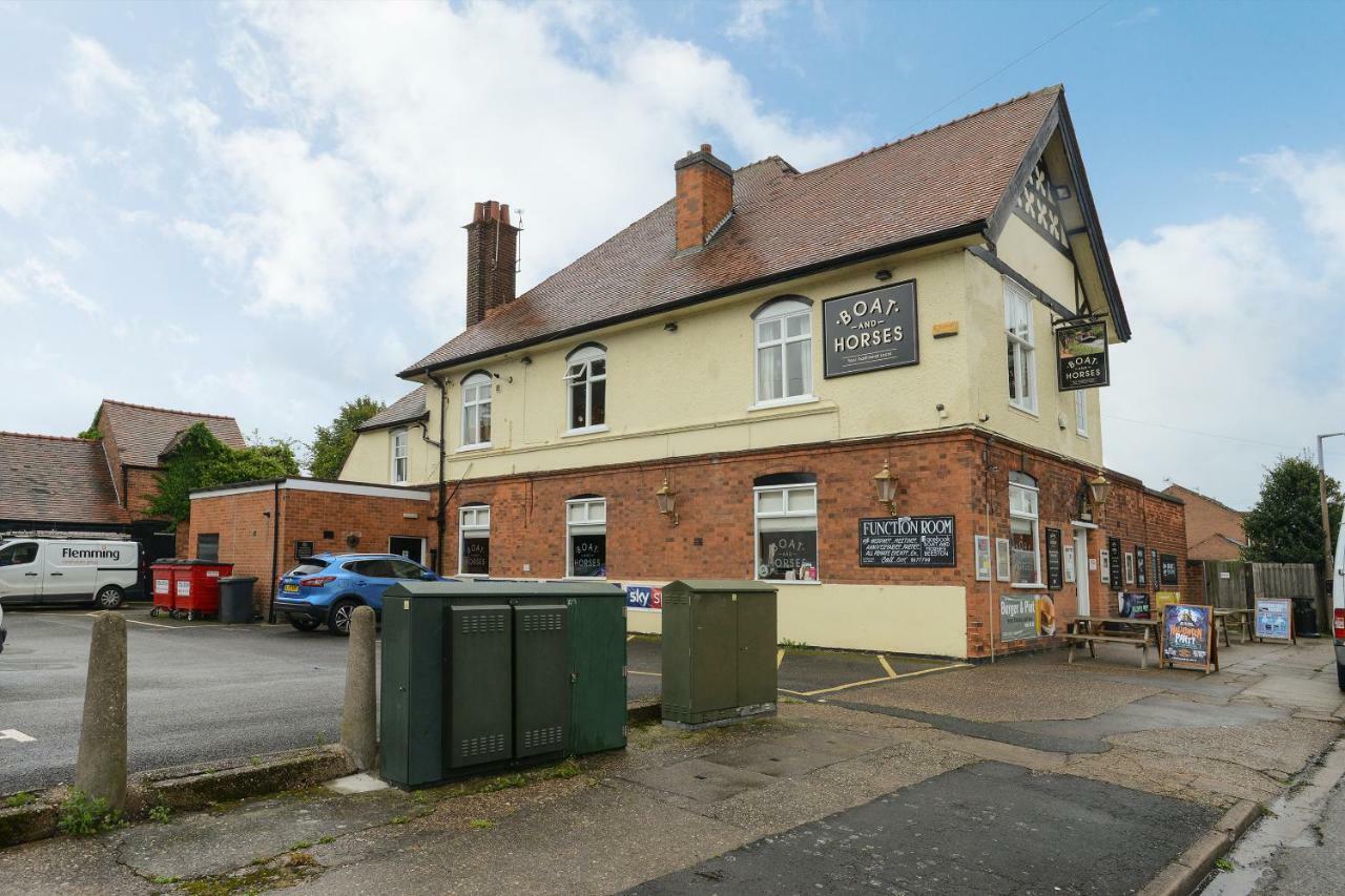 Apartment De Luxe Short Stays-beeston House