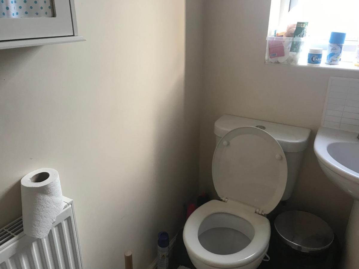 House Shared, New Build 36 3bedrooms Homestay