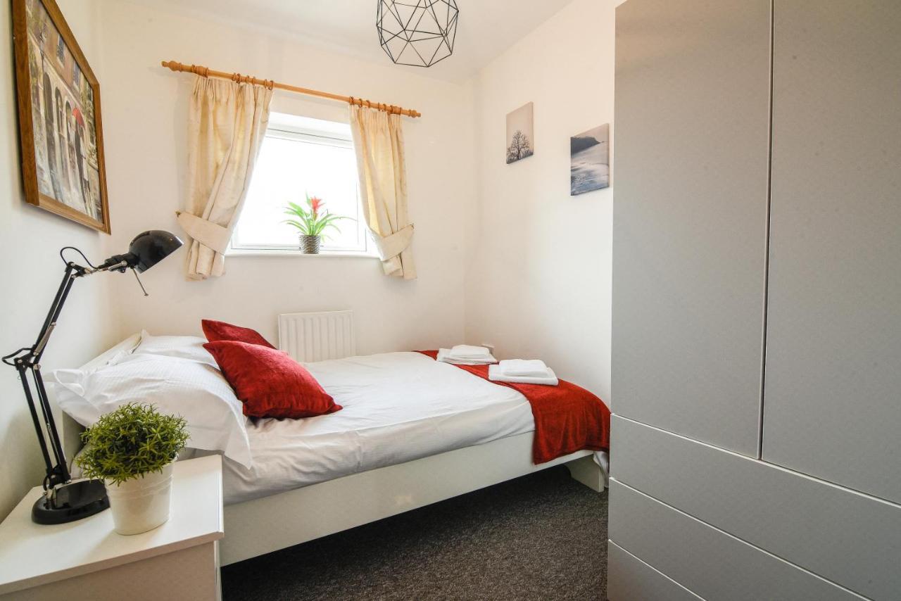 Dukes Riverside Penthouse, With Castle Views, Balcony And Parking Apartamento *
