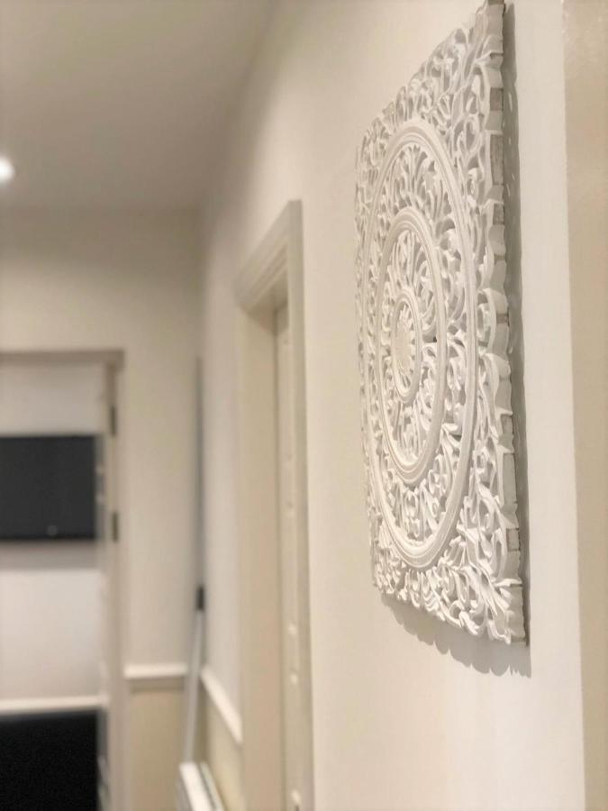 Onpoint - 2 Bed City Centre - Ideal Location! Apartment