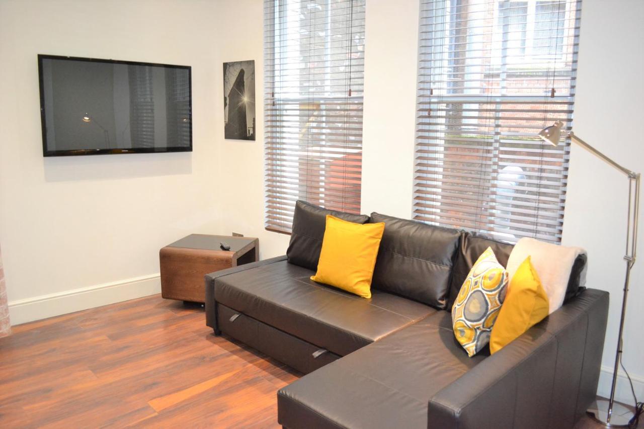 Onpoint - 2 Bed City Centre - Ideal Location! Apartment