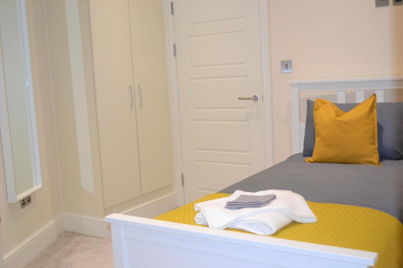 Apartment Onpoint - 2 Bed City Centre - Ideal Location! *