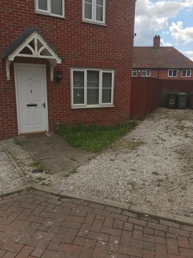 House Shared, New Build 29 3bedrooms Pousada Nottingham