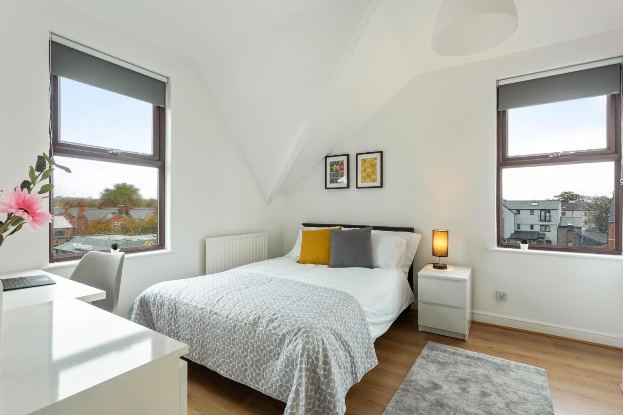 River Apartment
