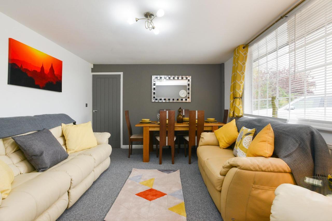 De Luxe Short Stays-middleton