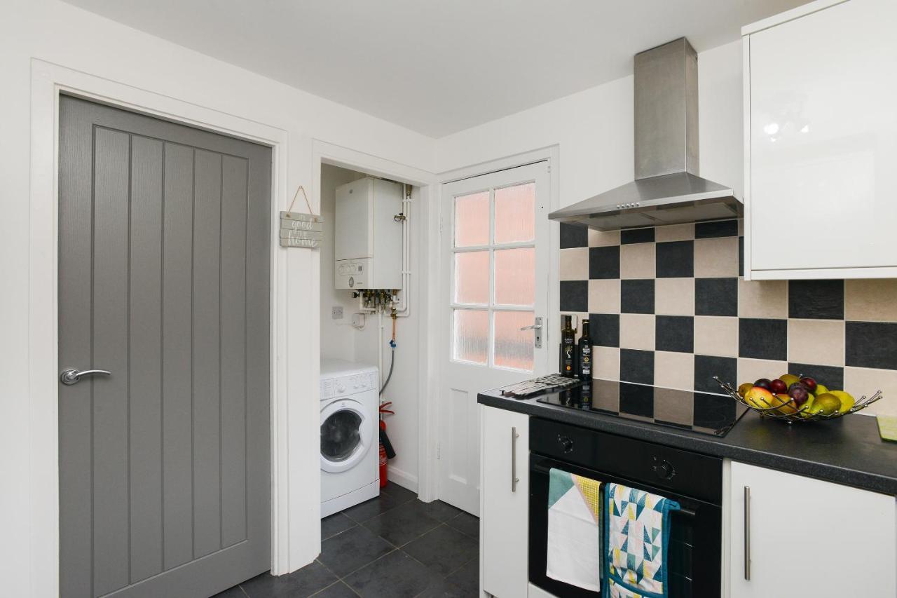 De Luxe Short Stays-middleton *