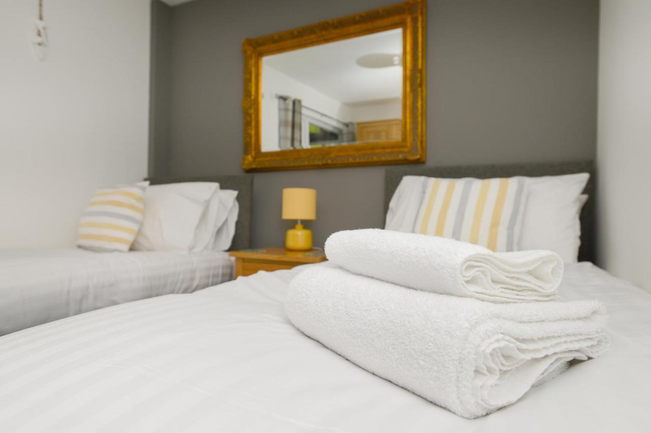 De Luxe Short Stays-middleton