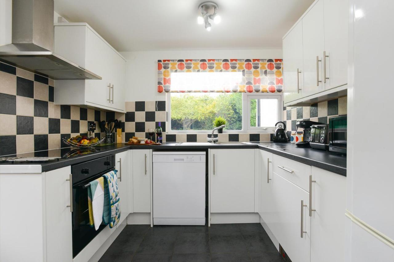 De Luxe Short Stays-middleton * Nottingham