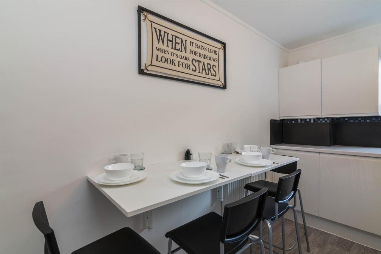 Magdala - Sleek And Modern 2bed In Apartamento