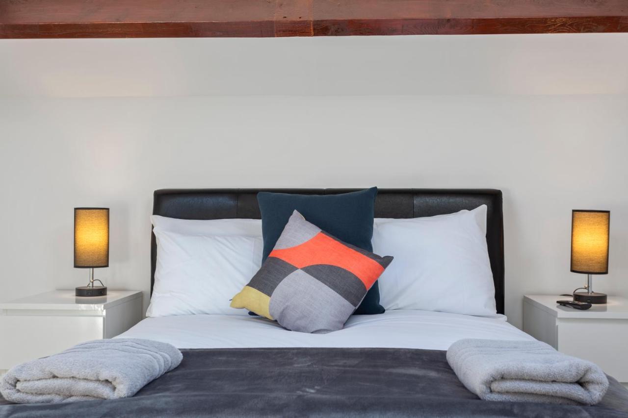 River Apartment