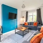 Newly Refurbished Homely 4Br In Sherwood