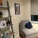 Modern 2 Bdr Flat In Nottingham City Centre With Free Parking