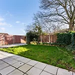 Lovely Nottingham Home - Parking And Garden