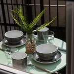 Luxurious 1 Bedroom Lace Market Apartment