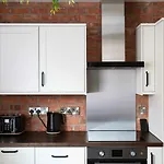Luxurious 1 Bedroom Lace Market Apartment